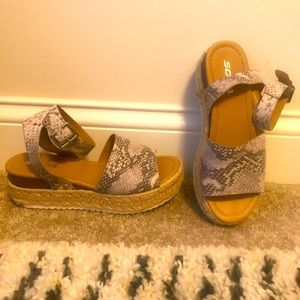 Snake skin platform sandals, size 7.5
